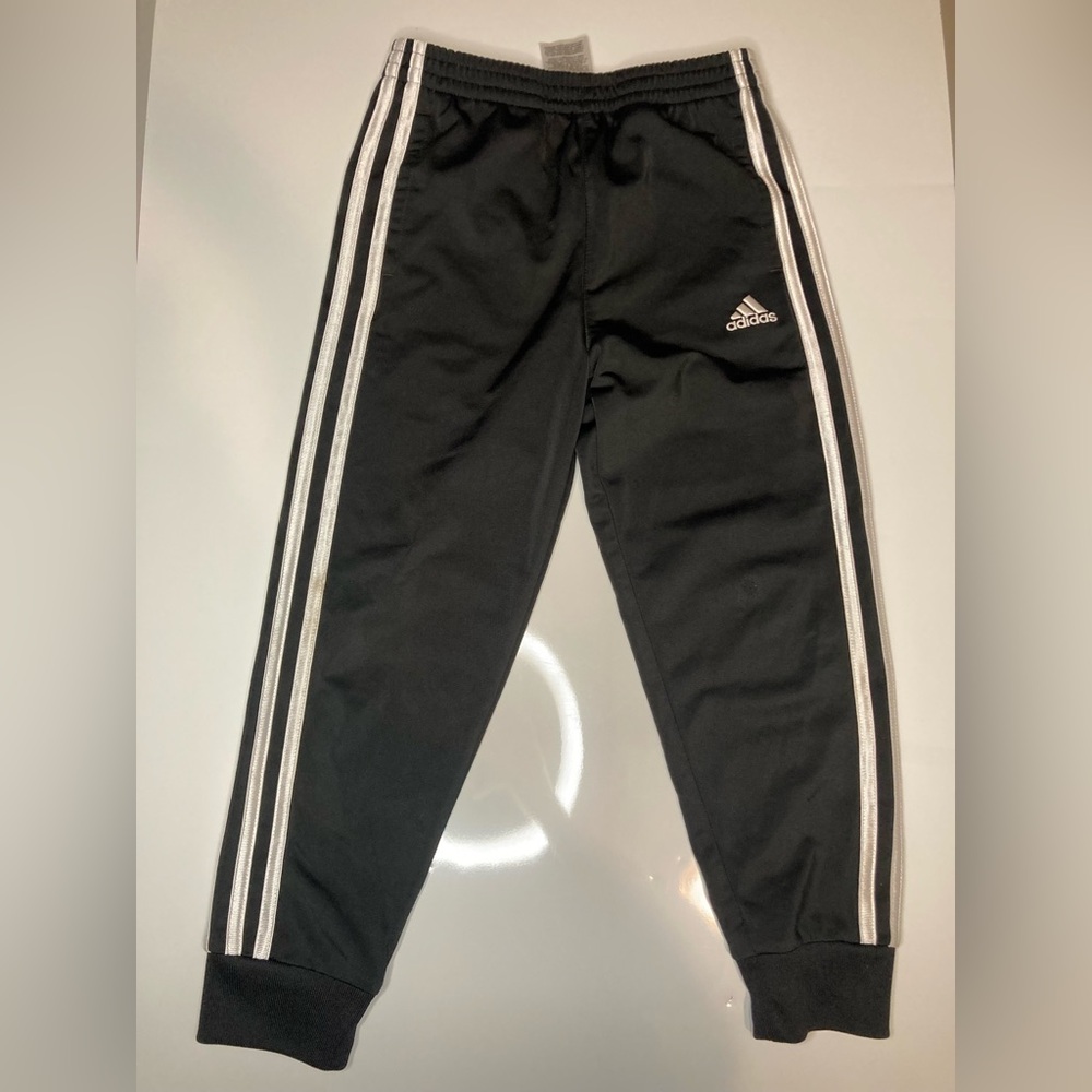 Adidas 2pc set - Picture 16 of 16